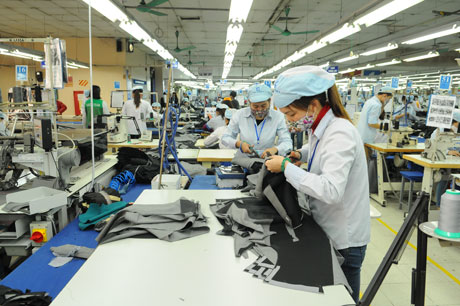 Anysew.vn_Doanh nghiệp dệt may dồi dào đơn hàng